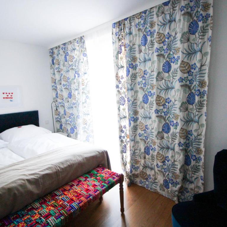 das kleine Hotel in München - Standard Double Room - 11
