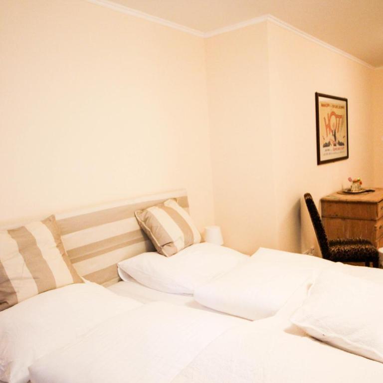 das kleine Hotel in München - Comfort Double Room - 14