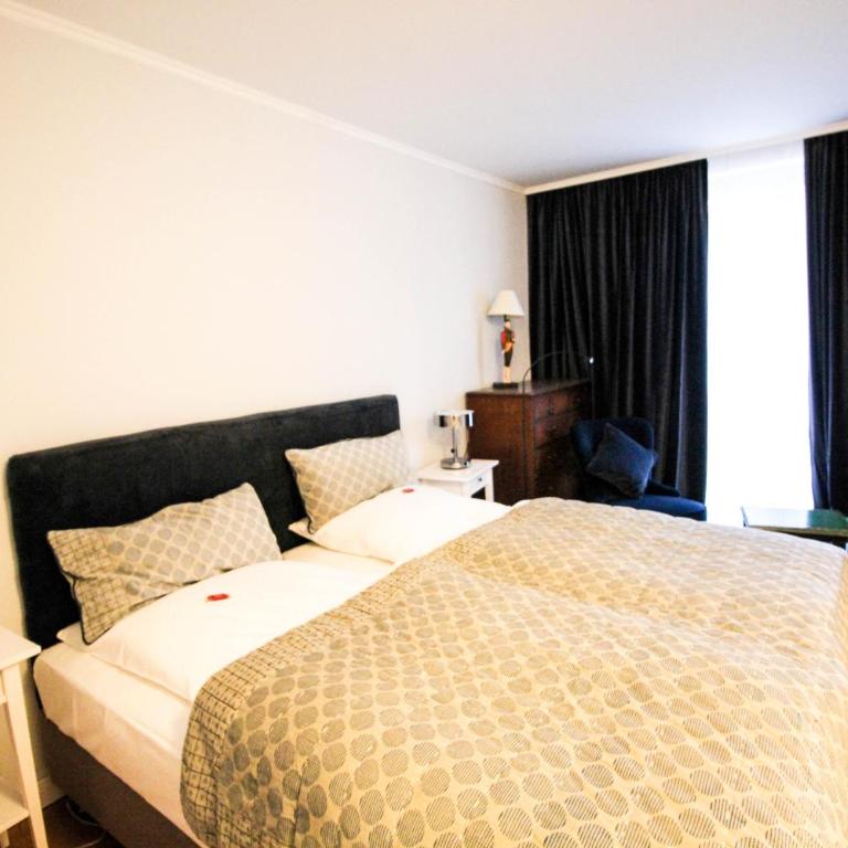 das kleine Hotel in München - Comfort Double Room - 13