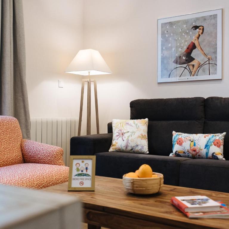 Hostly Aponte exclusive apartment-Center-Fibre-Parking Optional-CLess - Appartement - 7
