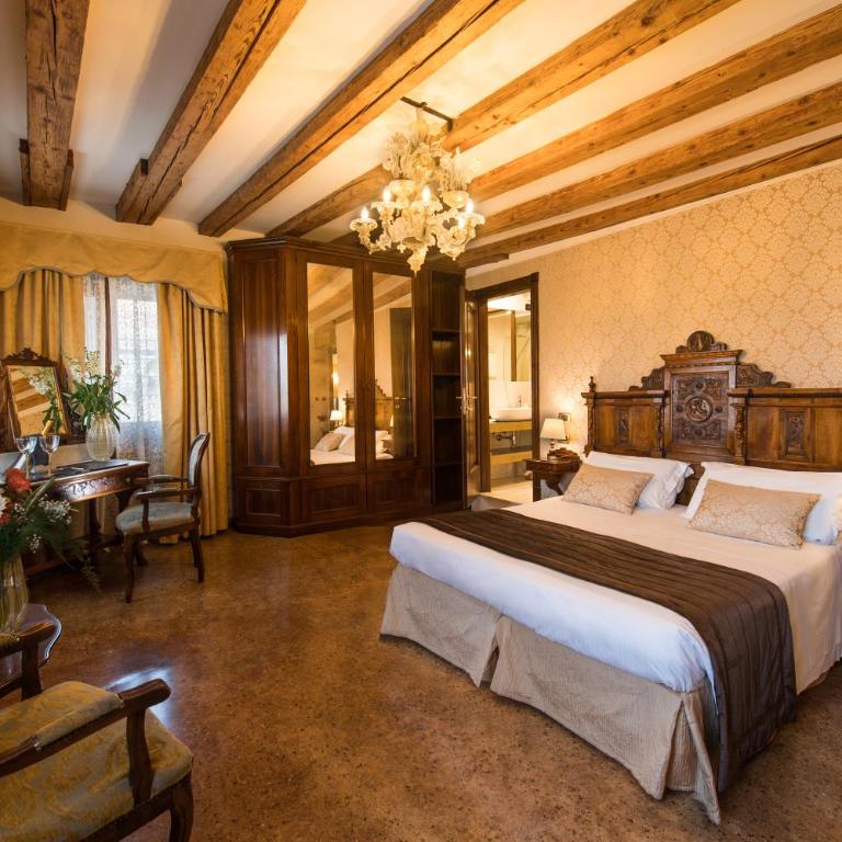 Palazzo Bembo - Exclusive Accommodation - Junior Suite con Vista Canal Grande/ Rialto Bridge - 2