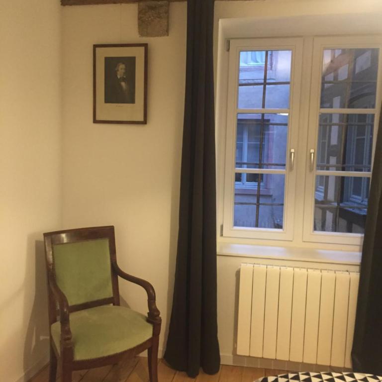 Carpe Diem Home - Two-Bedroom Apartment L'Opera du Rhin - First Floor - 12