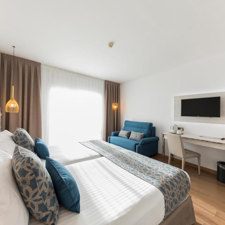Park Hotel San Jorge & Spa by Escampa Hotels - Habitación Doble Superior con vistas al mar y balcón - 2