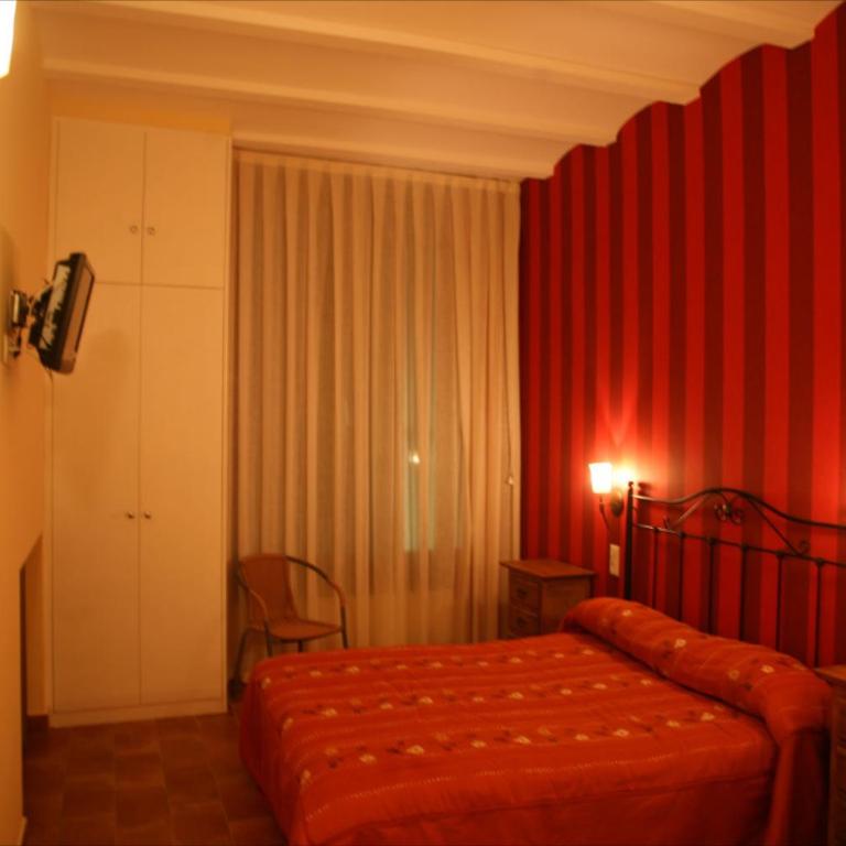 Hostal La Fuente - Chambre Double avec Salle de Bains Privative - 5