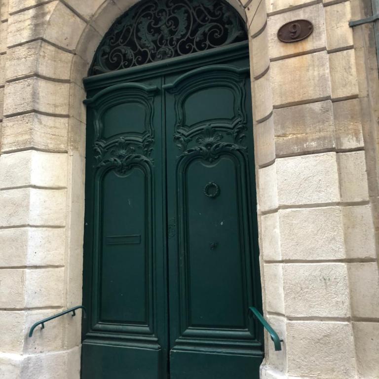 La Canourgue, Appart de charme ,Parking gratuit - Apartamento - 12