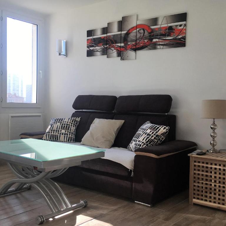 Cosy T2 Port de Toulon - Stade Mayol "Clim, WIFI Gratuit" - Appartement - 5