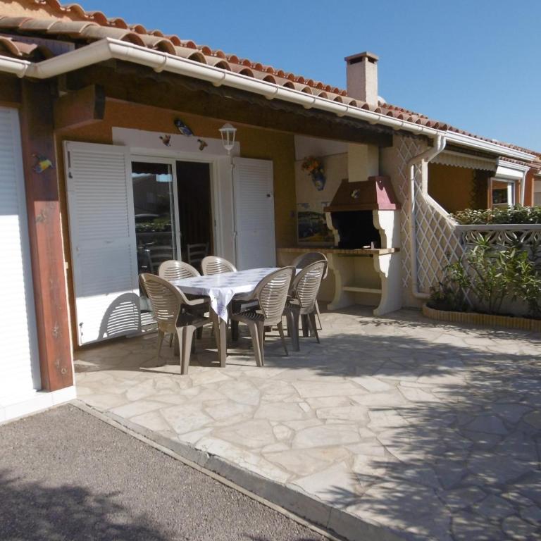 HOLIDAYLAND BAIE DES OLIVIERS VILLA 36m2 1chambre fermée 6 couchages ou VILLA 41M2 2chambres fermées 7 couchages - Villa 2 Chambres - 5