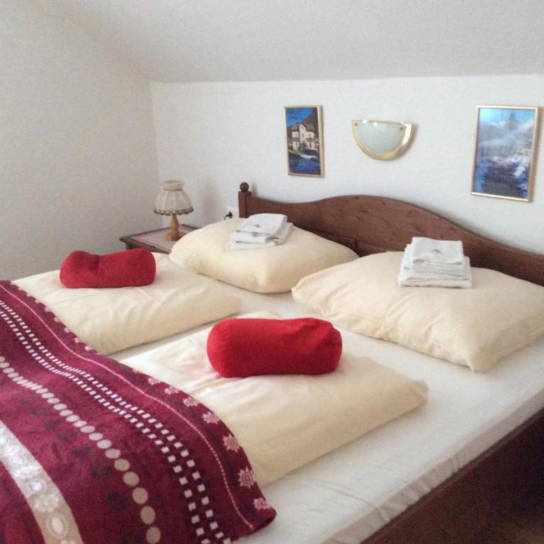 Villa Talheim - Apartment mit 3 Schlafzimmern und Bergblick - 3
