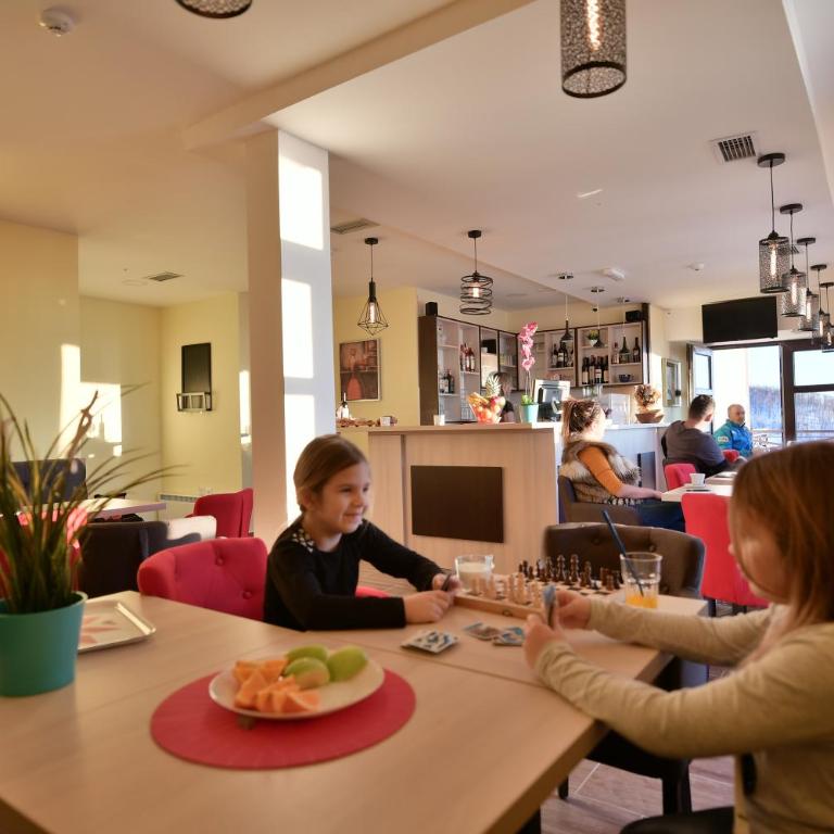 Dvori Apartments 8C - One-Bedroom Apartment - 22