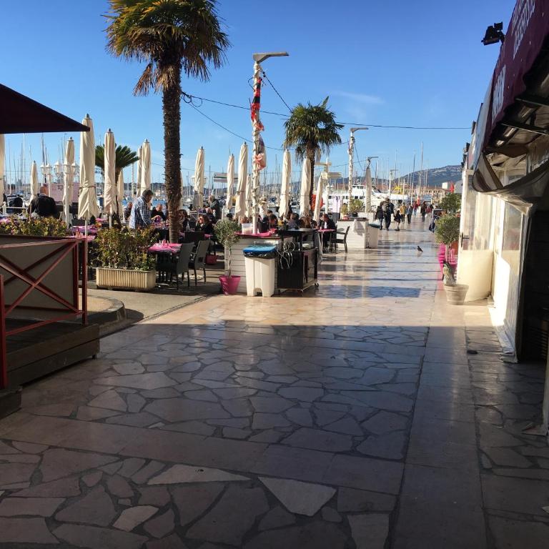 Cosy T2 Port de Toulon - Stade Mayol "Clim, WIFI Gratuit" - Appartement - 23