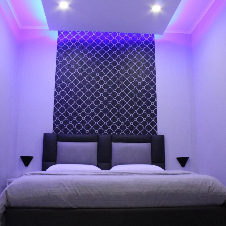 B&B Fiumara - King Room with Balcony - 32