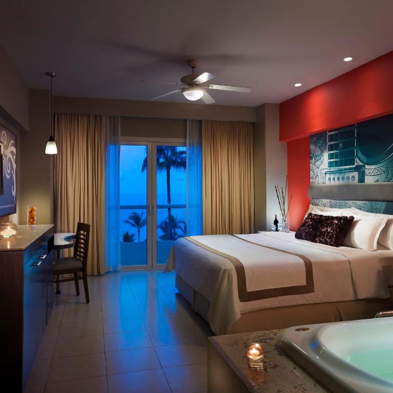 Hard Rock Hotel Vallarta All Inclusive - Habitación Deluxe con 2 camas dobles y vistas al mar - 5