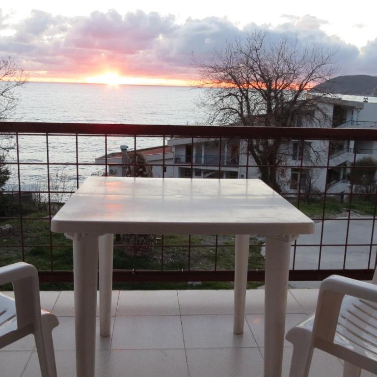 Guesthouse Obala - Apartman sa 2 Spavaće Sobe - 1