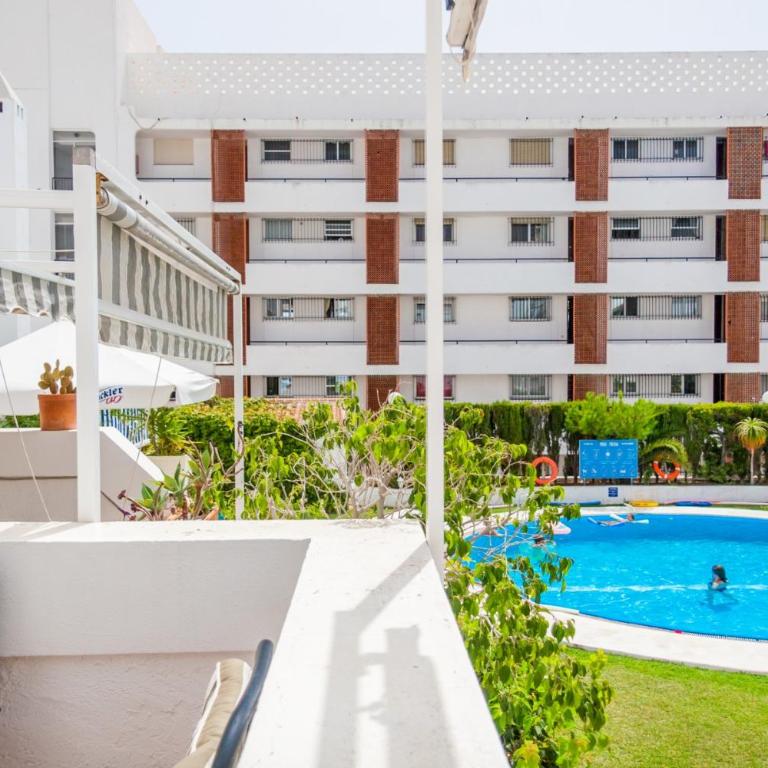 Canovas Nerja - Casa adosada con piscina Los Huertos 6 - Casa de 2 dormitorios - 3