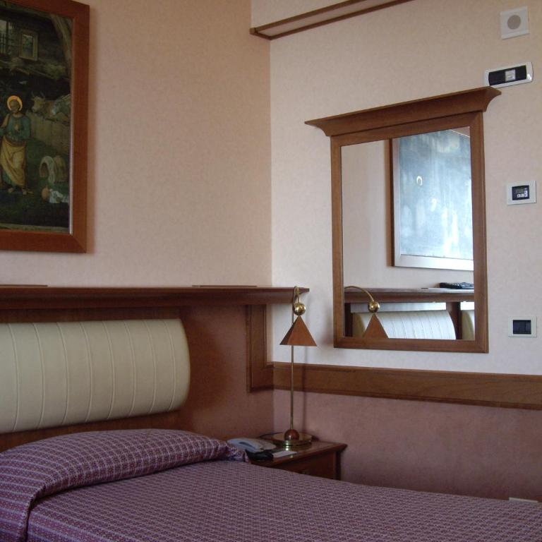 Sangallo Palace - Camera Matrimoniale Economy - 2