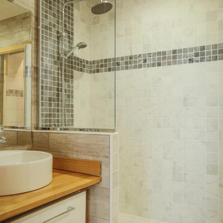 Nona Home Bordeaux - Appartement - 53