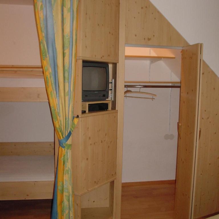 Pension - Bauernhof - Standard Vierbettzimmer mit externem Bad - 2