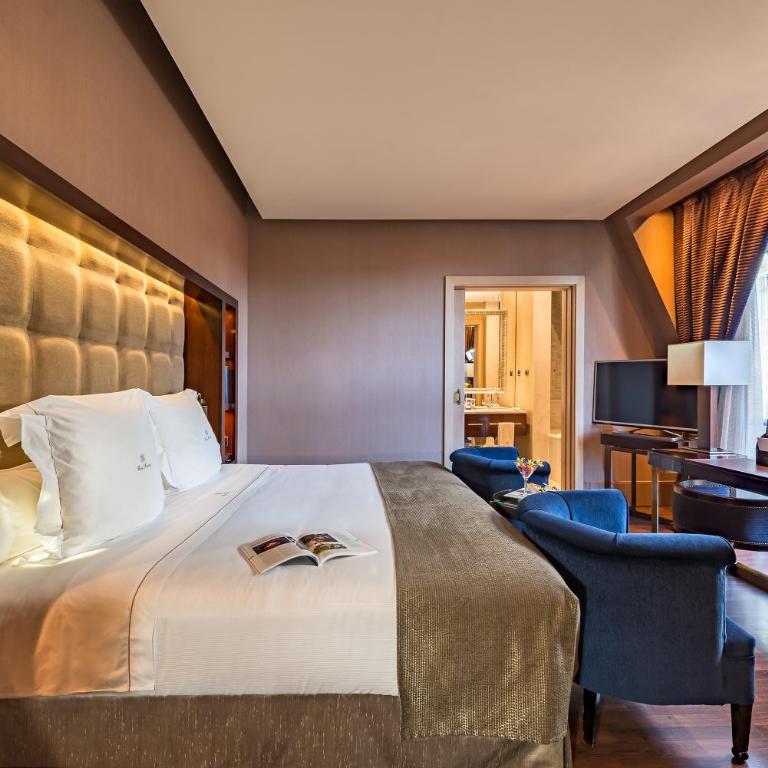 Hotel Casa Fuster G.L Monumento - Superior Double Room - 4