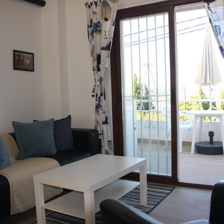 Vista Bahia II Apartments- top floor with balcony views & ground floor with garden and BBQ - Apartment with Sea View - 23