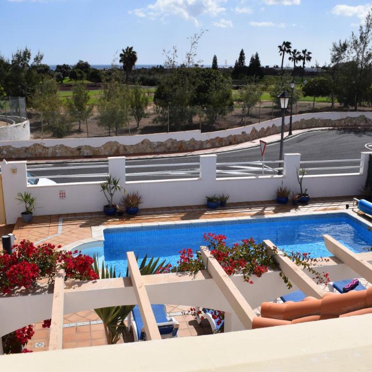 Villa Rochelle - Villa with Private Pool - 20