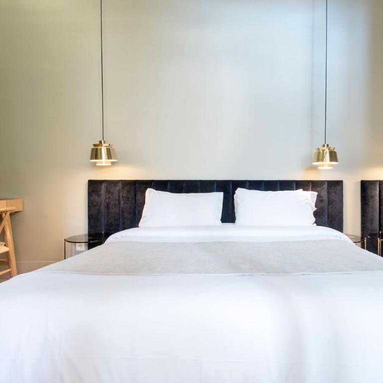 BUHO Boutique Rooms - DeluxeTriple Room - 16