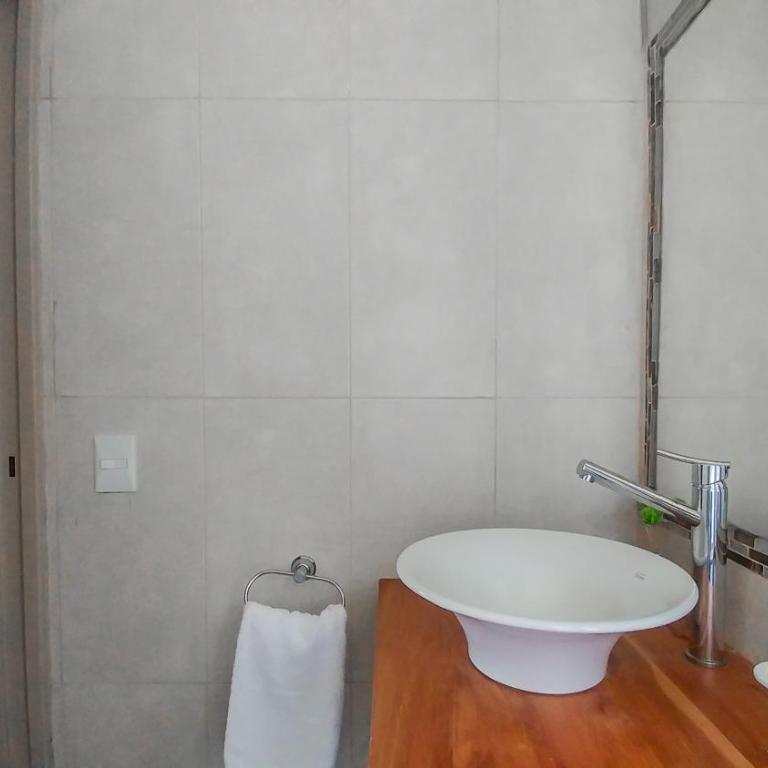 Kurtem Lodge - Two-Bedroom House - 3