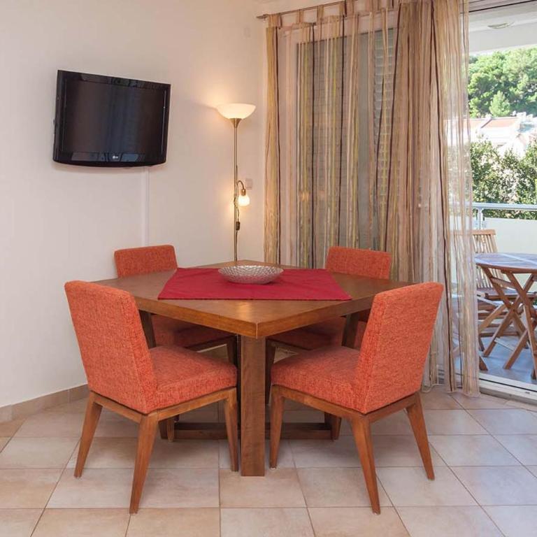 Apartments LILA AUREA - One-Bedroom Apartment with Sea View - 3