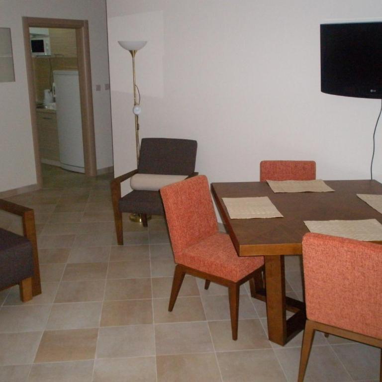 Apartments LILA AUREA - Two-Bedroom Apartment - 1