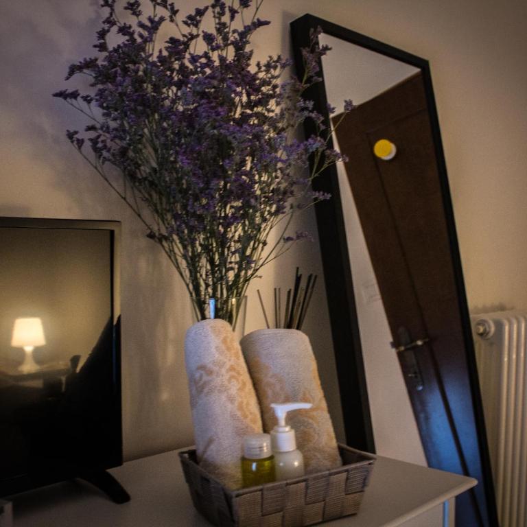 A due passi dal Lumière - Camera Matrimoniale con Bagno in Comune - 19