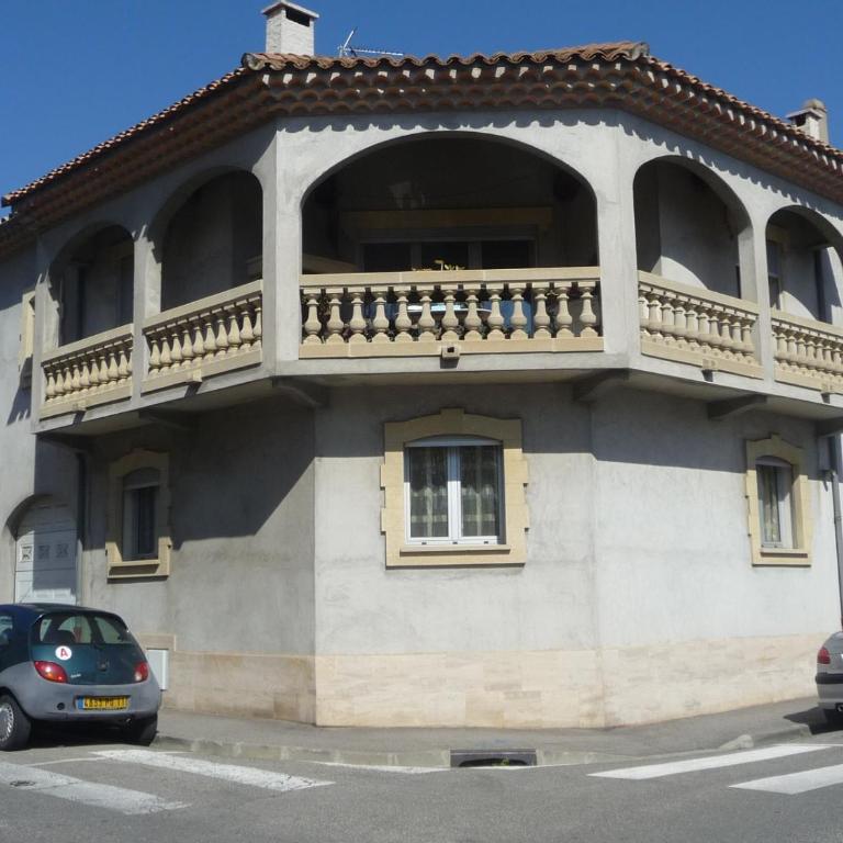Havre de Paix Centre ville Narbonne, T3 confortable, près de l'ARENA et du GRAND BUFFET - Apartamento - 1