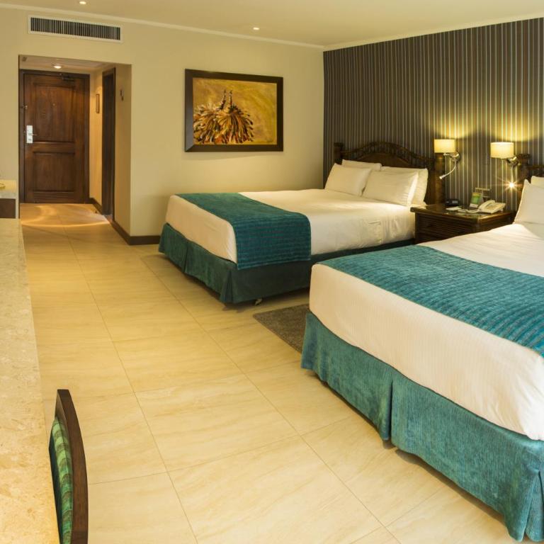 Hotel Camino Real - Habitación Doble - 2 camas dobles - 3