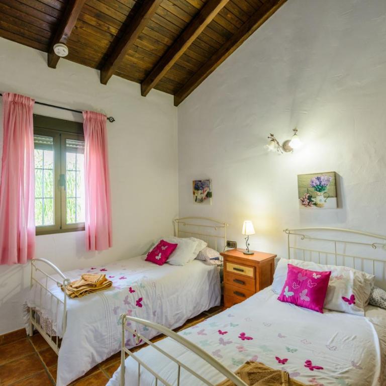 Cubo's Casa La Viña - Four-Bedroom House - 25