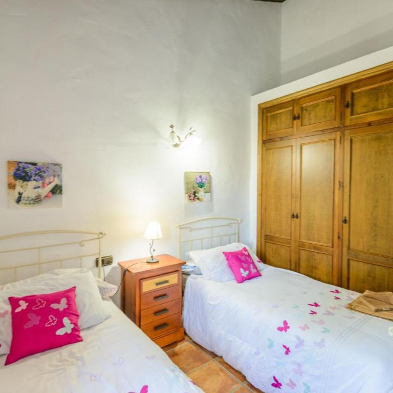 Cubo's Casa La Viña - Four-Bedroom House - 24