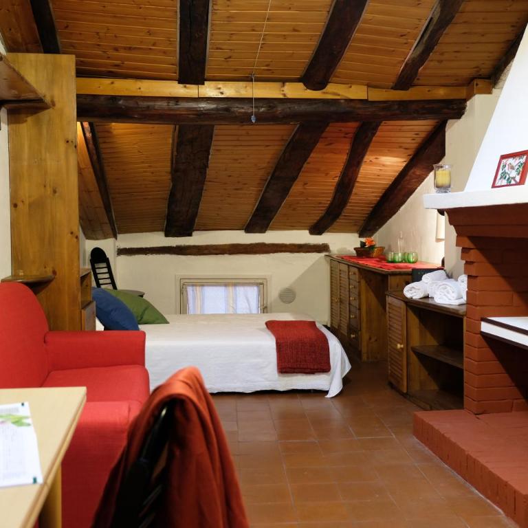 GuestHost - Castiglione Lovely Mansarda - Apartment - 3