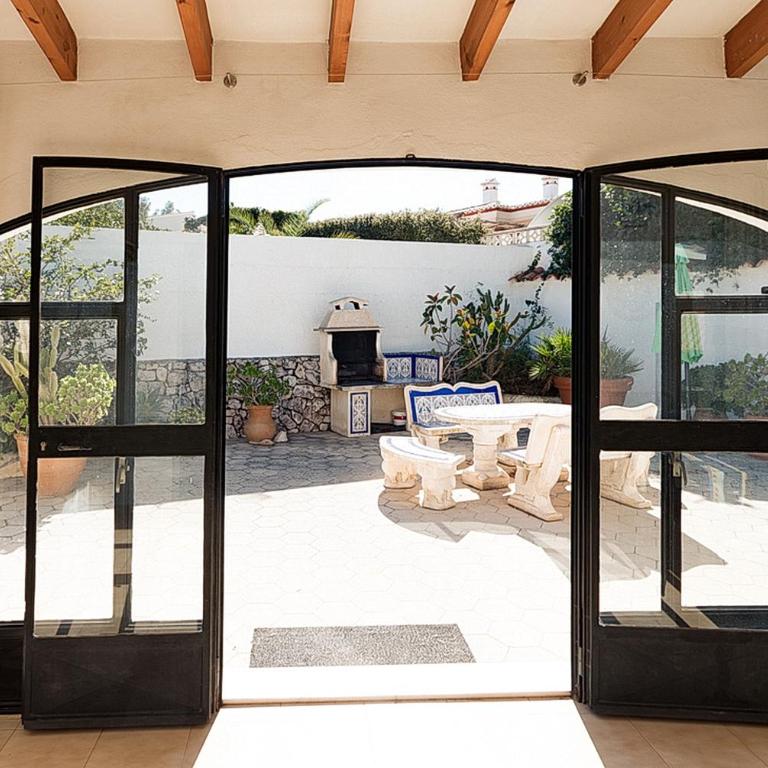 Villa Yvonne - chill out, free WIFI, close to facilities - Villa - 22
