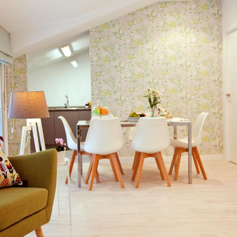 Feelathome Madrid Suites Apartments - Superior Apartment with Terrace - 15