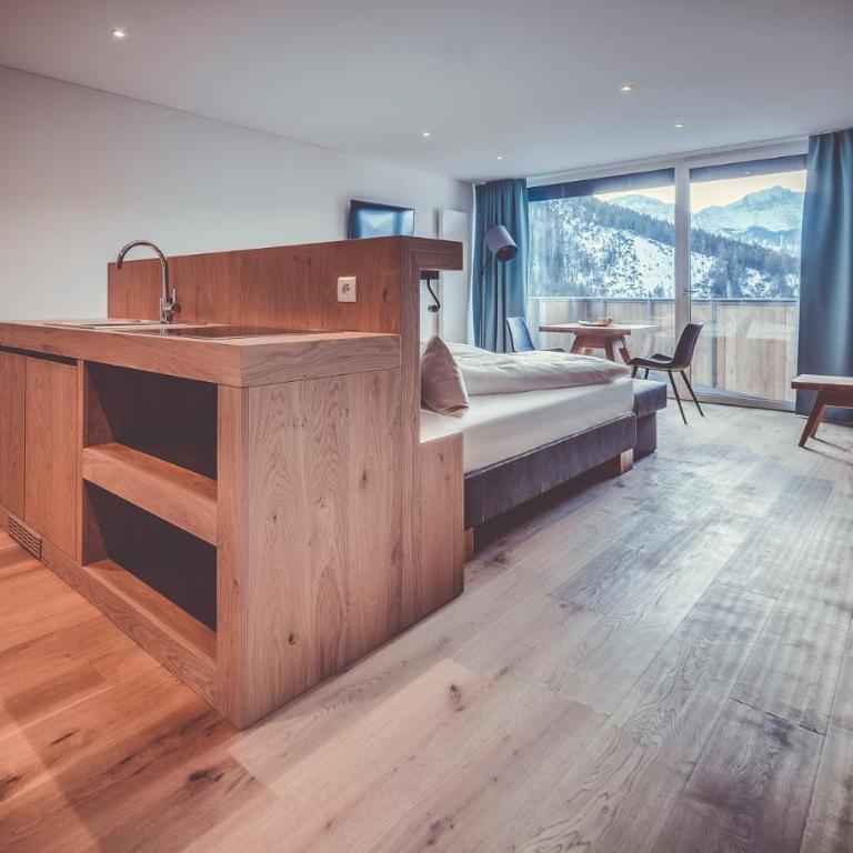 Spaces Hotel - Junior Suite con Terrazza e Vista Montagna - 4