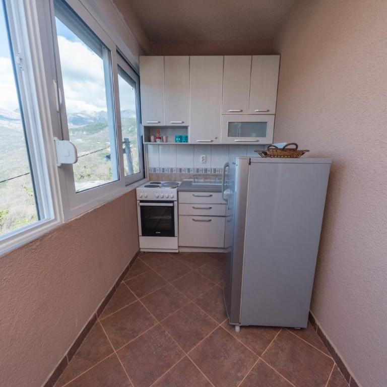 Apartmani Jazz Aleksandra - Apartman sa Jednom Spavaćom Sobom i Balkonom (4 Odrasle Osobe) - 22