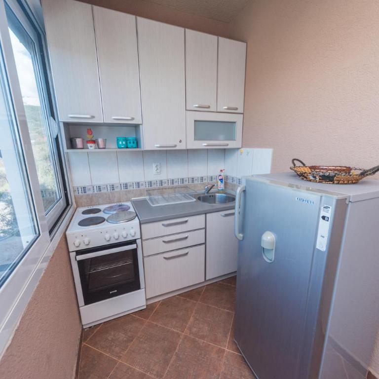 Apartmani Jazz Aleksandra - Apartman sa Jednom Spavaćom Sobom i Balkonom (4 Odrasle Osobe) - 21