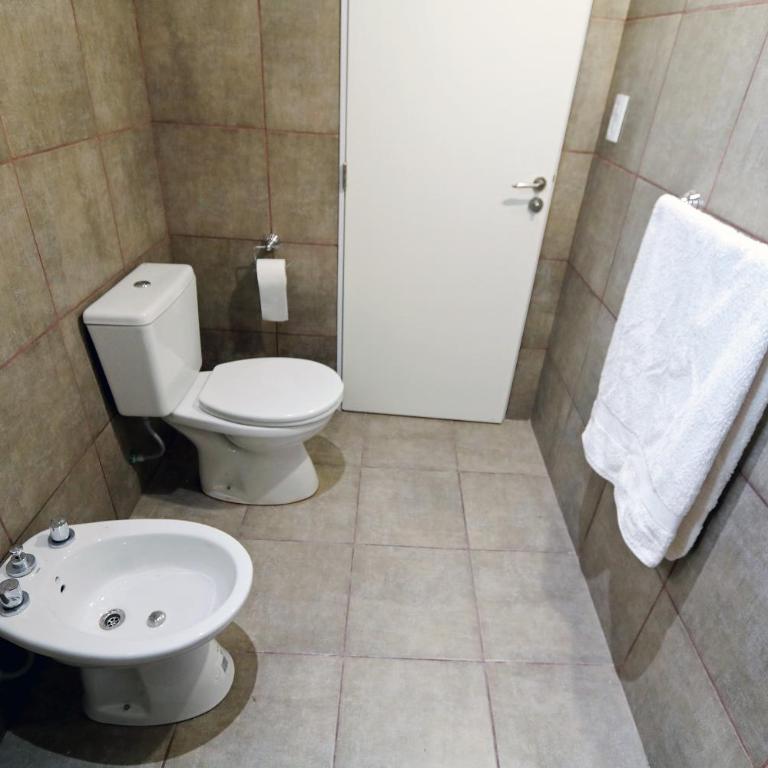 Hermosa Casa con Pileta Roldán Funes Rosario - Casa - 23