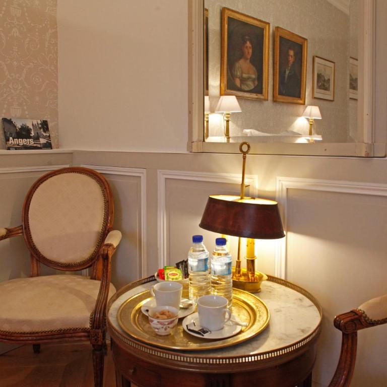 Les Chambres de Mathilde - Chambre Double - Vue sur Jardin - 11