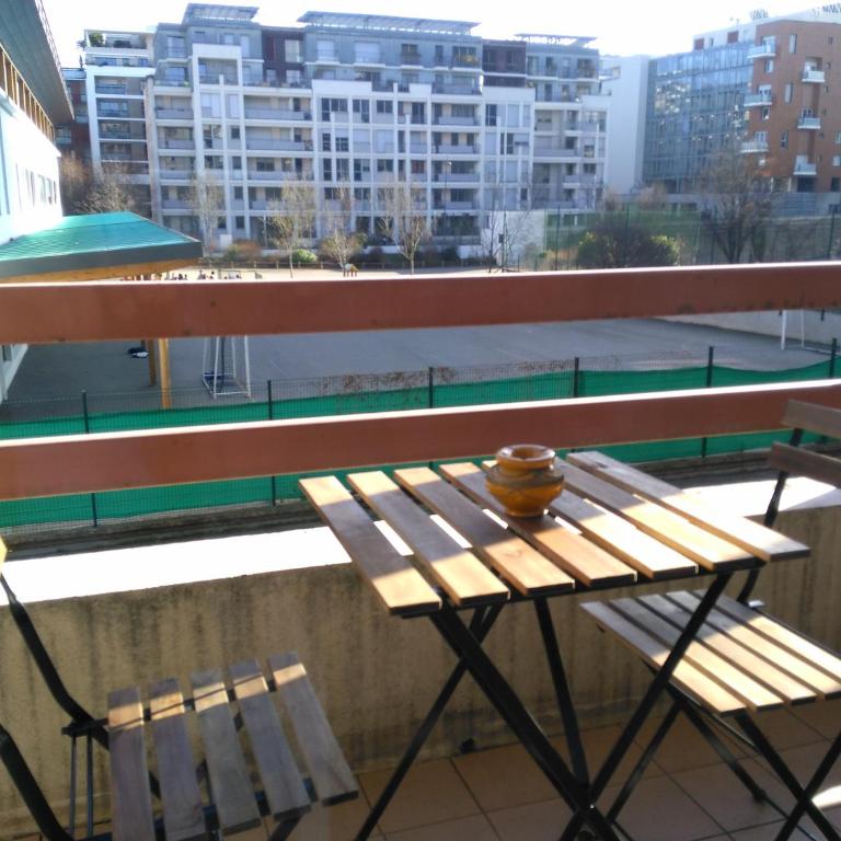 Bel et spacieux appartement de 84 m² avec parking très proche du Métro Garibaldi - Appartement - 9