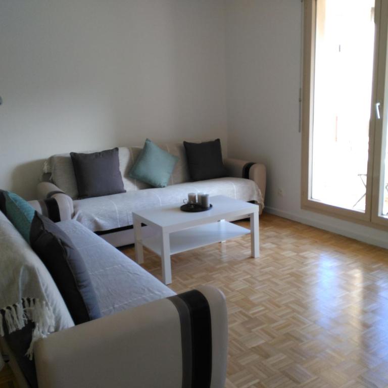 Bel et spacieux appartement de 84 m² avec parking très proche du Métro Garibaldi - Appartement - 7