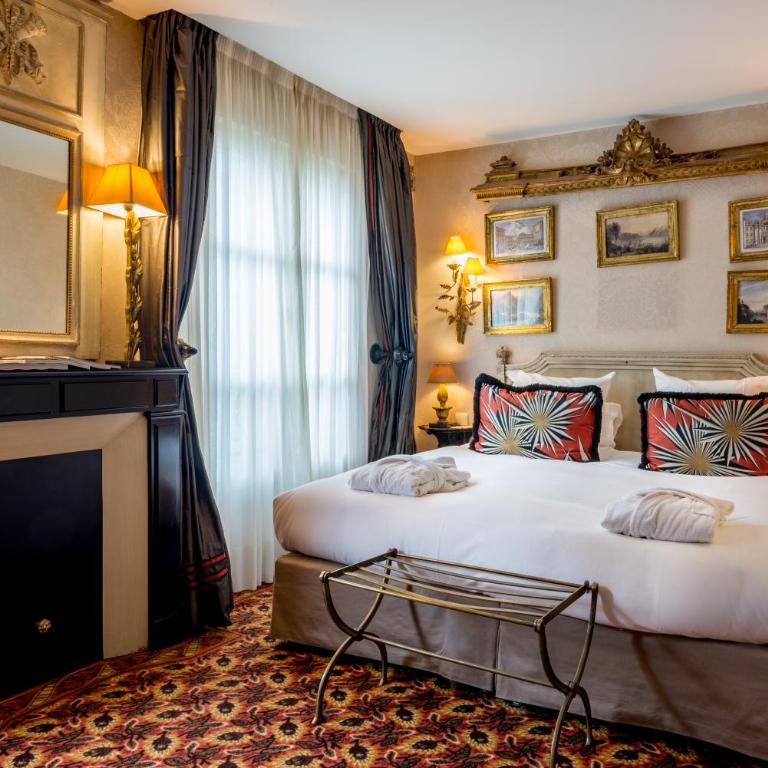 Hôtel Chateaubriand - Chambre Deluxe - 3