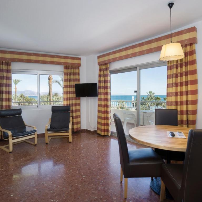 Hotel Apartamentos Bajondillo - Apartamento con vistas parciales al mar (1-4 adultos) - 2