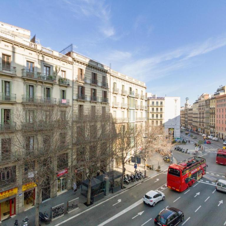 Fisa Rentals Ramblas Apartments - Two-Bedroom Apartment - 7