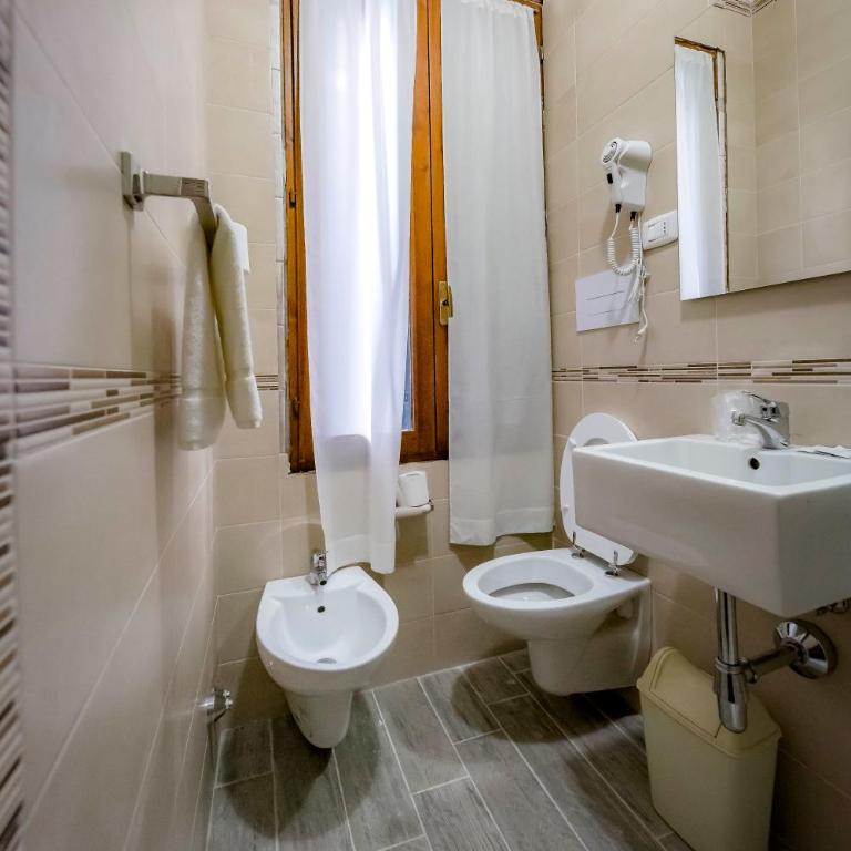 Hotel Trieste - Camera Doppia con Letti Singoli - 2