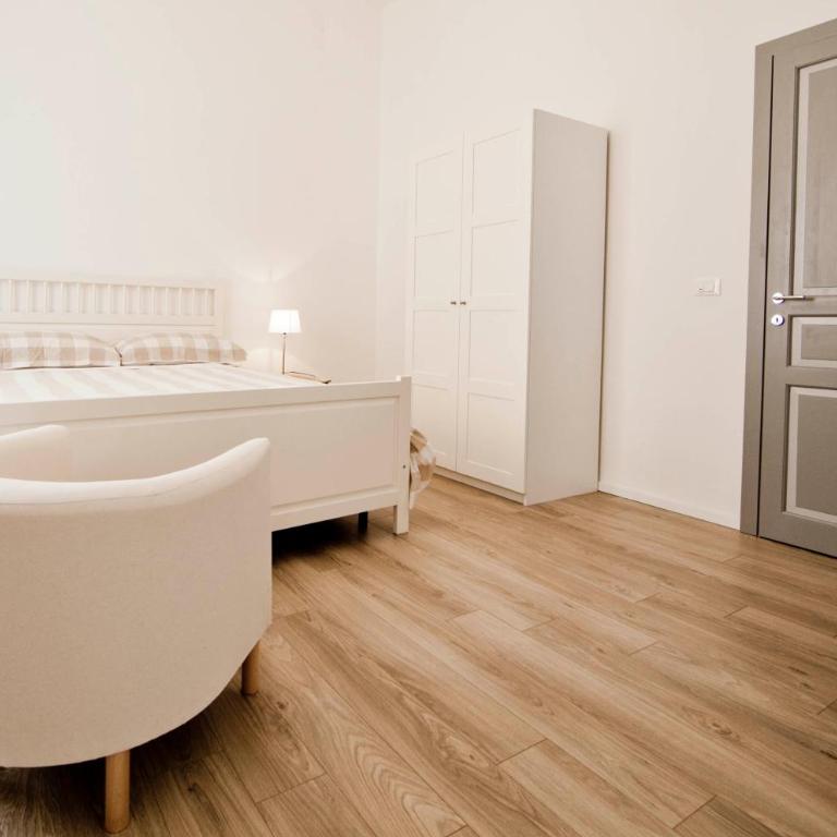 B&B Barone Sieri Pepoli - Camera Familiare con Balcone - 23