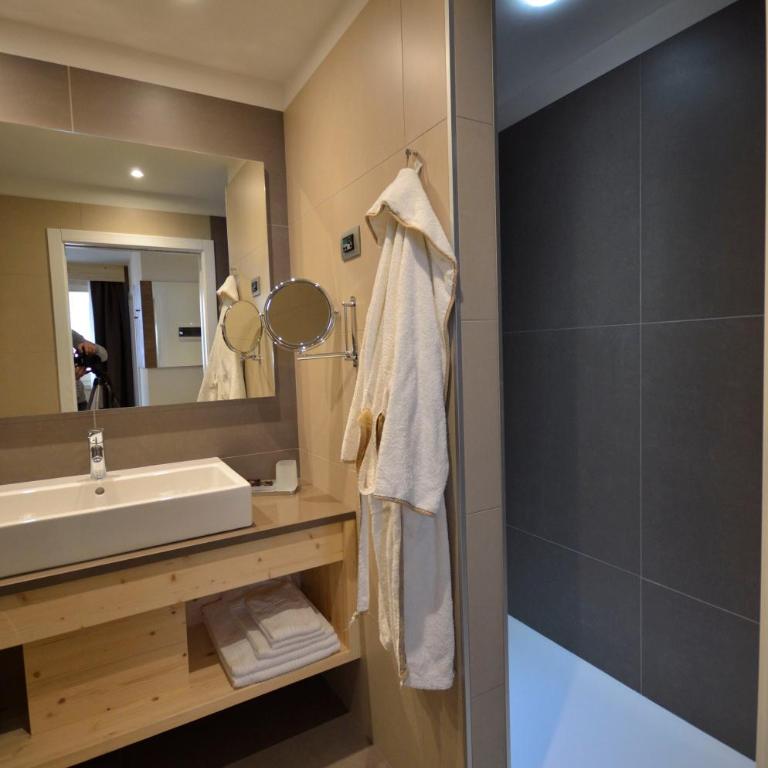 Hotel Paganella Andalo - Junior Suite con Balcone - 4
