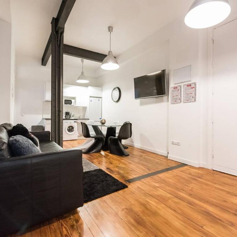 M&F Gran Via 3 Hab - Apartment - 7